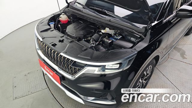 Kia Canival 2021 — photo 6
