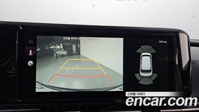 Kia Canival 2021 — photo 17