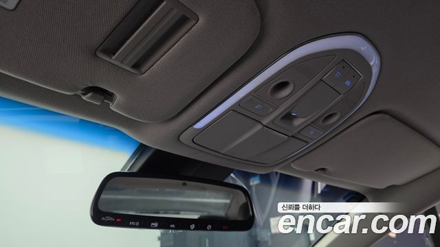 Hyundai Genesis 2015 — photo 17