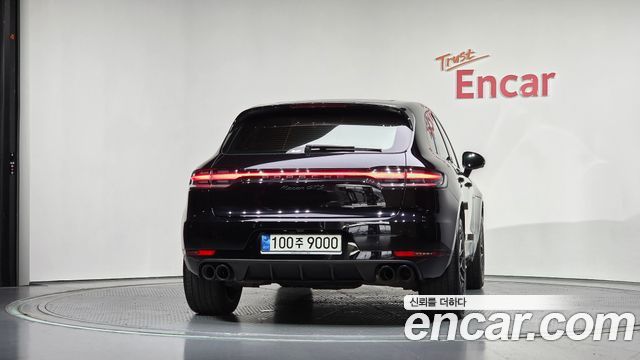 Porsche Macan 2020 — photo 4