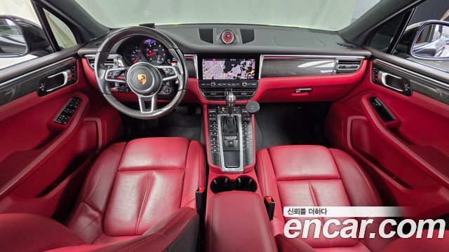 Porsche Macan 2020 — photo 7