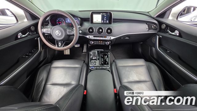 Kia Stinger 2018 — photo 7