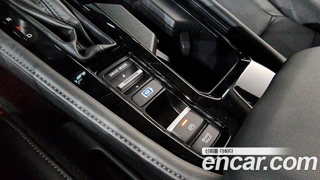Honda Accord 2023 — photo 17