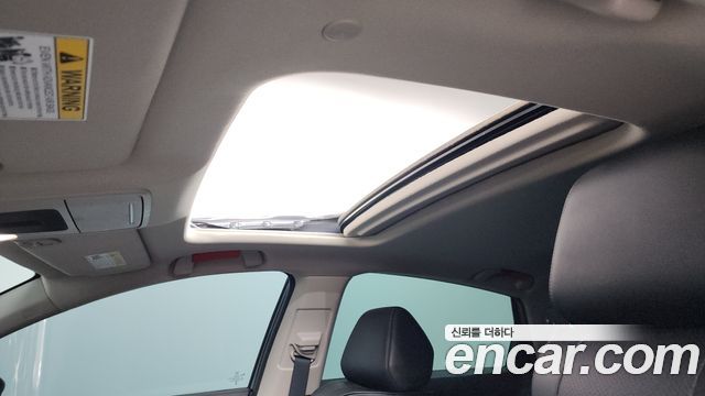 Honda Accord 2023 — photo 19