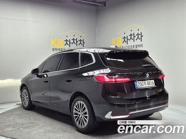 BMW 2-Series 2025 — photo 6