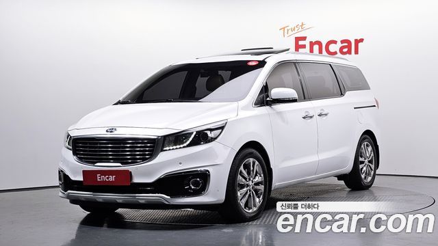Kia Canival 2018 — photo 1