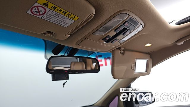 Kia Canival 2018 — photo 20