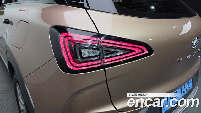Hyundai Nexo 2022 — photo 9