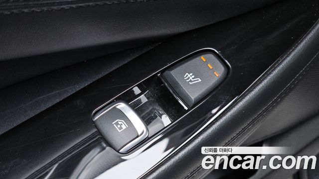 Kia K8 2022 — photo 20