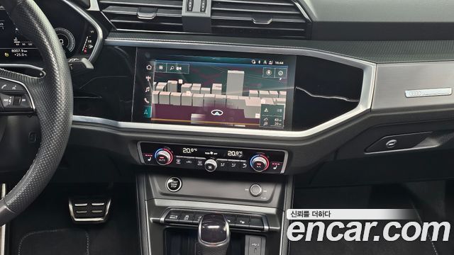 Audi Q3 2023 — photo 21