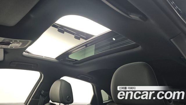 Audi Q3 2023 — photo 25