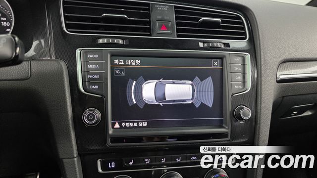 Volkswagen Golf 2015 — photo 15