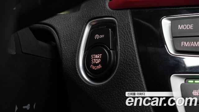 BMW 1-Series 2019 — photo 29