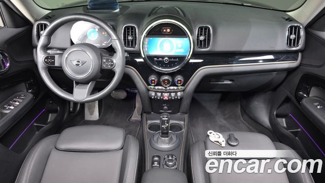 Mini Countryman 2023 — photo 10