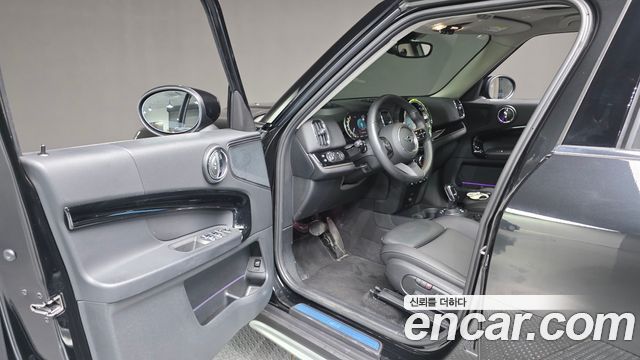 Mini Countryman 2023 — photo 17
