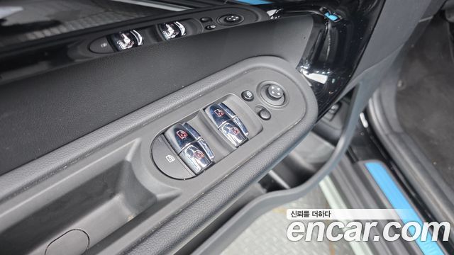 Mini Countryman 2023 — photo 19