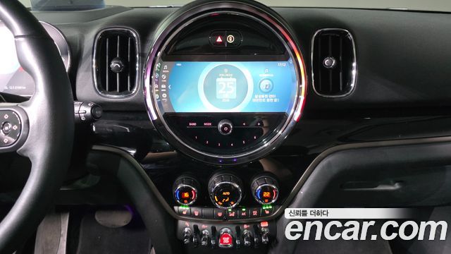 Mini Countryman 2023 — photo 24
