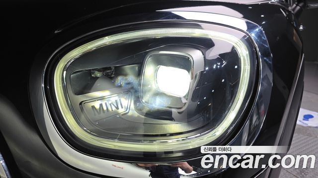 Mini Countryman 2023 — photo 8