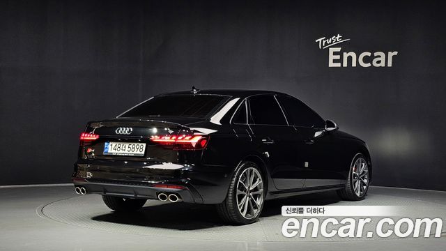 Audi S4 2022 — photo 2