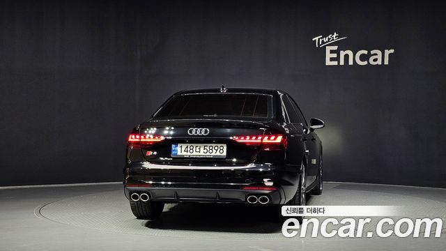 Audi S4 2022 — photo 4