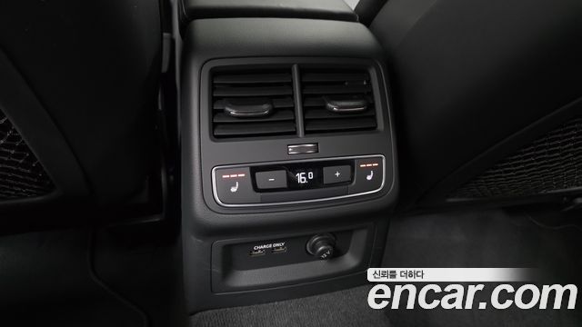 Audi S4 2022 — photo 24