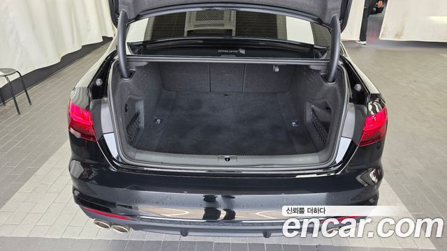 Audi S4 2022 — photo 26
