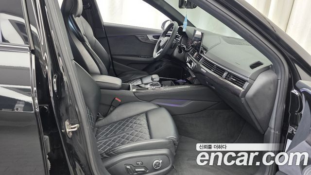Audi S4 2022 — photo 16