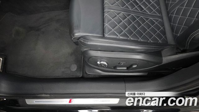 Audi S4 2022 — photo 31
