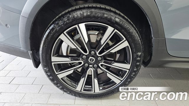 Volvo V60 2022 — photo 5