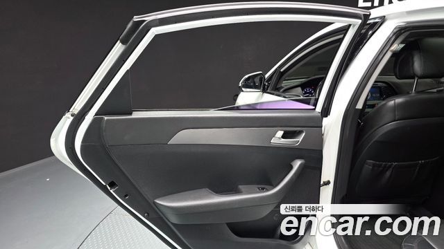 Hyundai Sonata 2015 — photo 15
