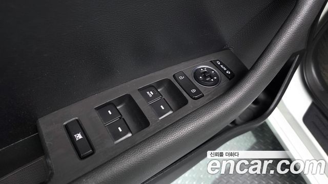 Hyundai Sonata 2015 — photo 28
