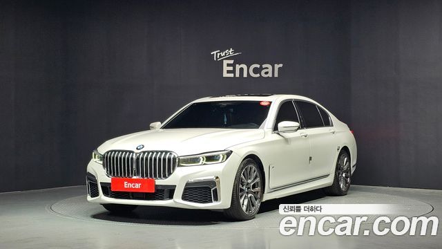 BMW 7-Series 2021 — photo 1