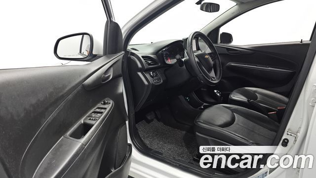 Chevrolet Korea Spark 2017 — photo 10