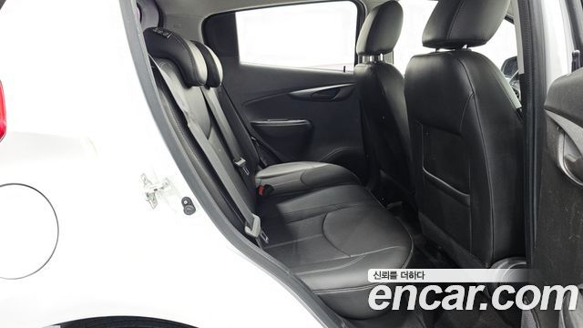 Chevrolet Korea Spark 2017 — photo 11