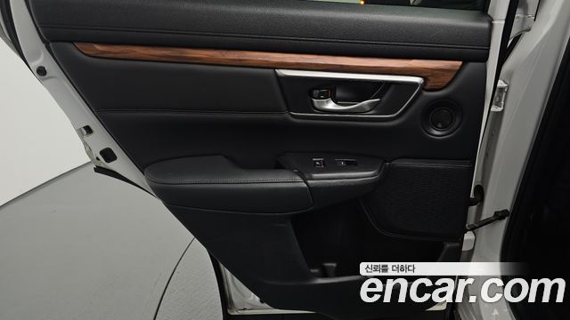 Honda CR-V 2019 — photo 15