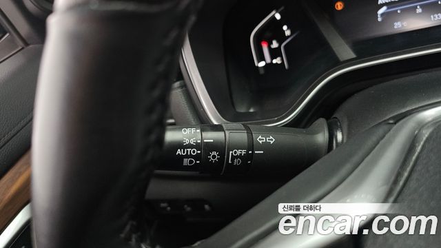 Honda CR-V 2019 — photo 31