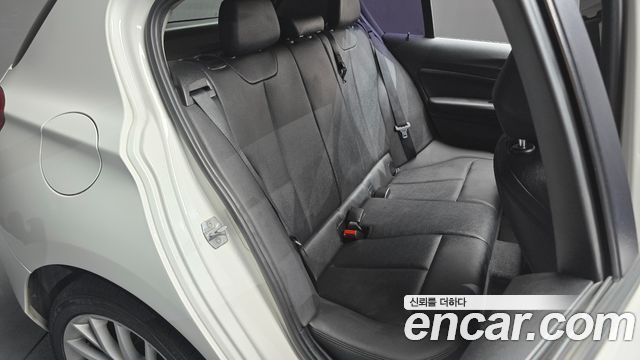 BMW 1-Series 2015 — photo 11