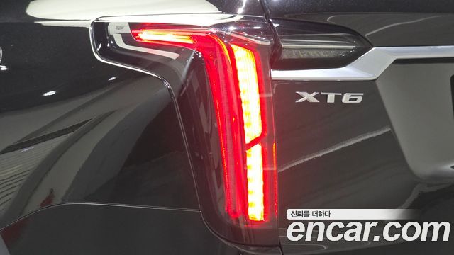Cadillac XT6 2020 — photo 9
