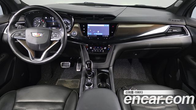 Cadillac XT6 2020 — photo 27