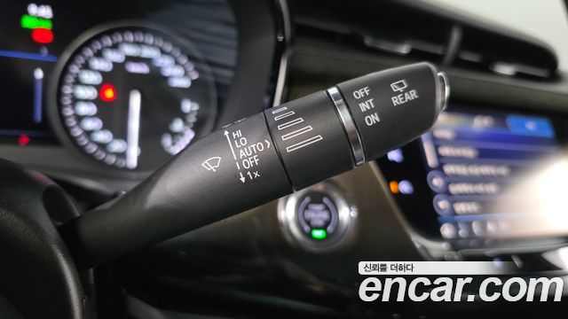 Cadillac XT6 2020 — photo 31