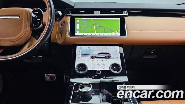 Land Rover Range Rover Velar 2019 — photo 28