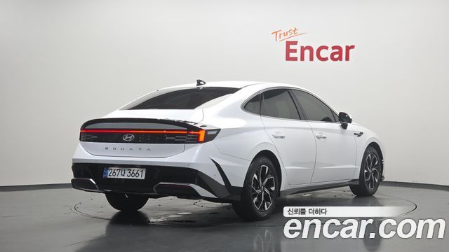 Hyundai Sonata 2025 — photo 2