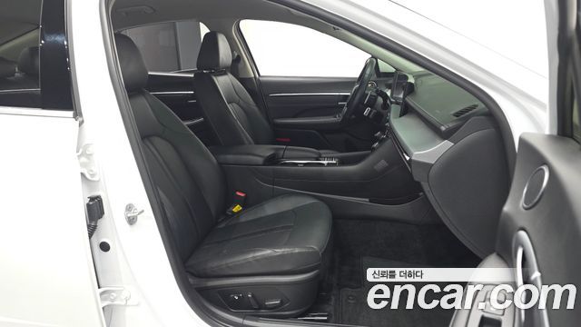 Hyundai Sonata 2025 — photo 11