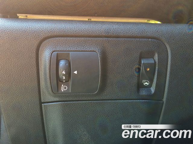 Renault Korea SM6 2017 — photo 10
