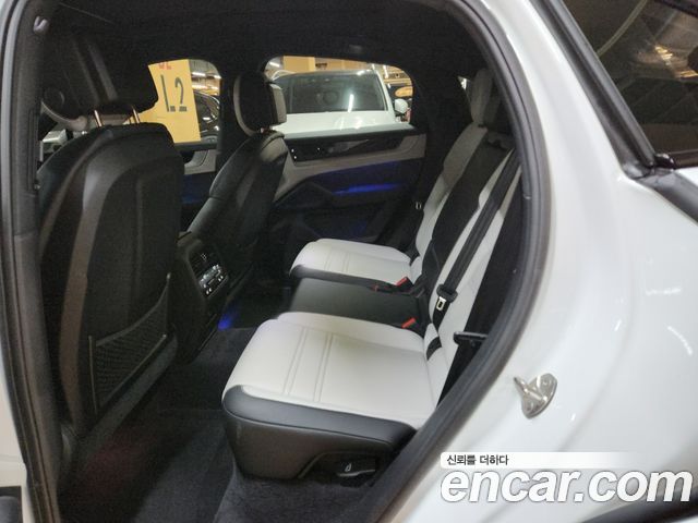 Porsche Cayenne 2024 — photo 7