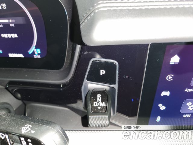 Porsche Cayenne 2024 — photo 17