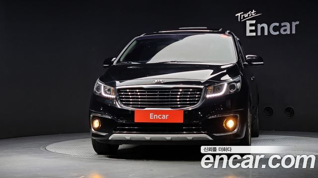 Kia Canival 2016 — photo 3