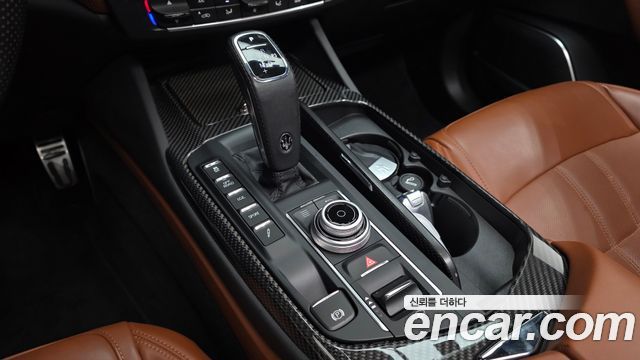 Maserati Levante 2020 — photo 12