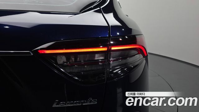 Maserati Levante 2020 — photo 9