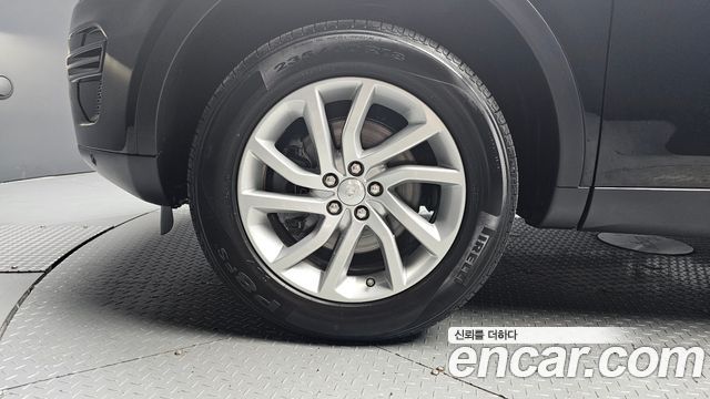Land Rover Discovery Sport 2018 — photo 5